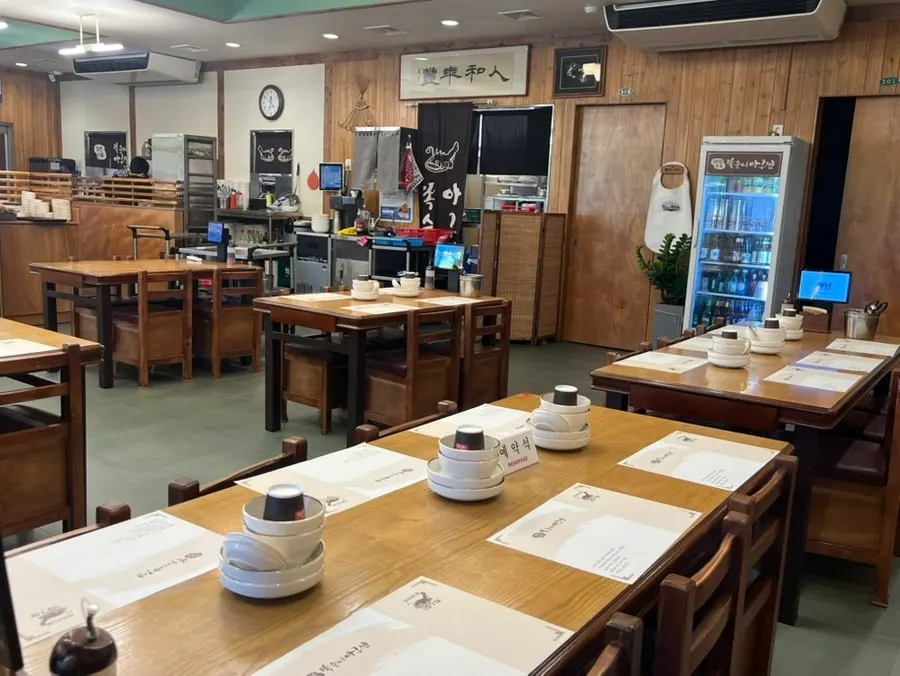 Rows of tables inside the restaurant