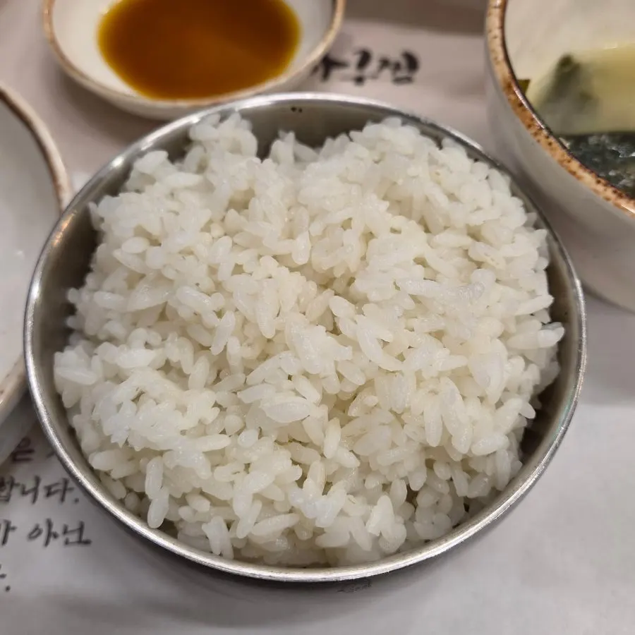 아구찜과 함께 주문한 공기밥