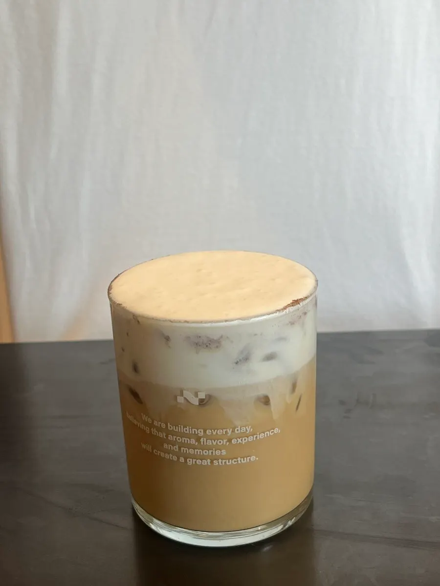 Cream latte topped with cream at Degree Gojan Branch