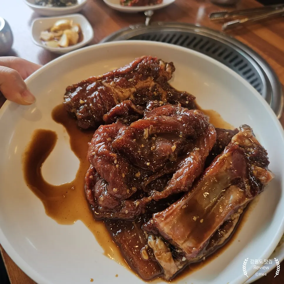 Plate of salt-aged pork galbi
