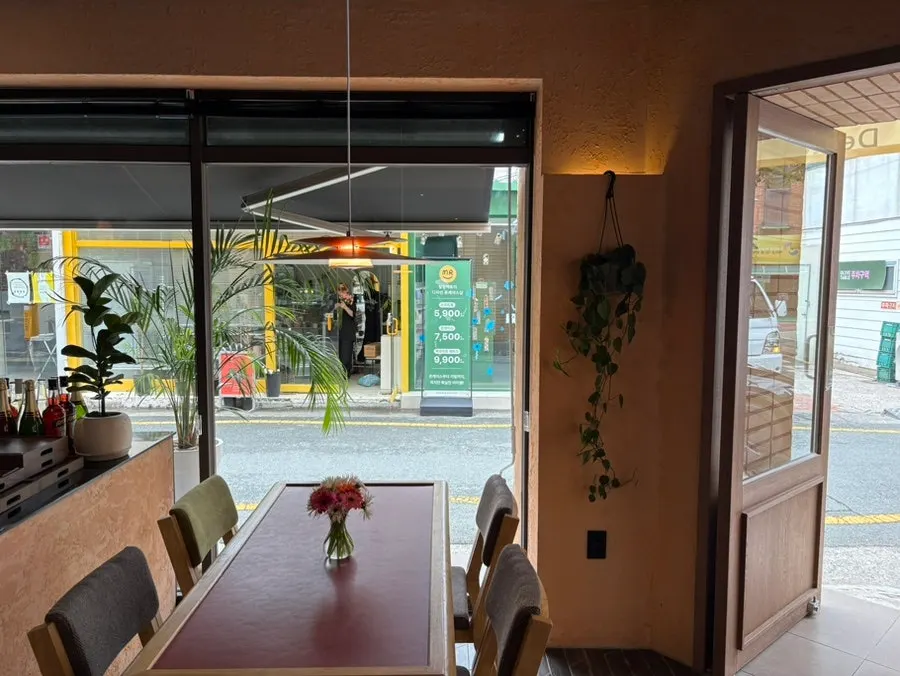 Interior view of Dento café