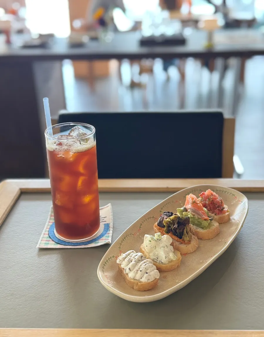 Dento, a brunch café in Bongsan-dong, Daegu