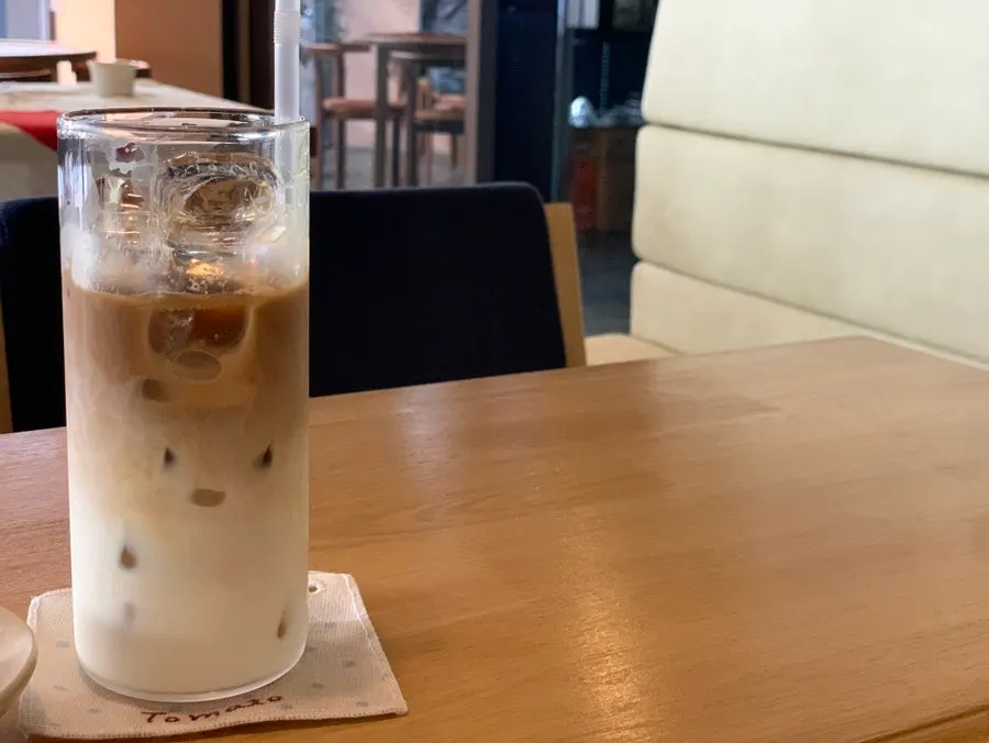 덴토 카페라떼 한 잔