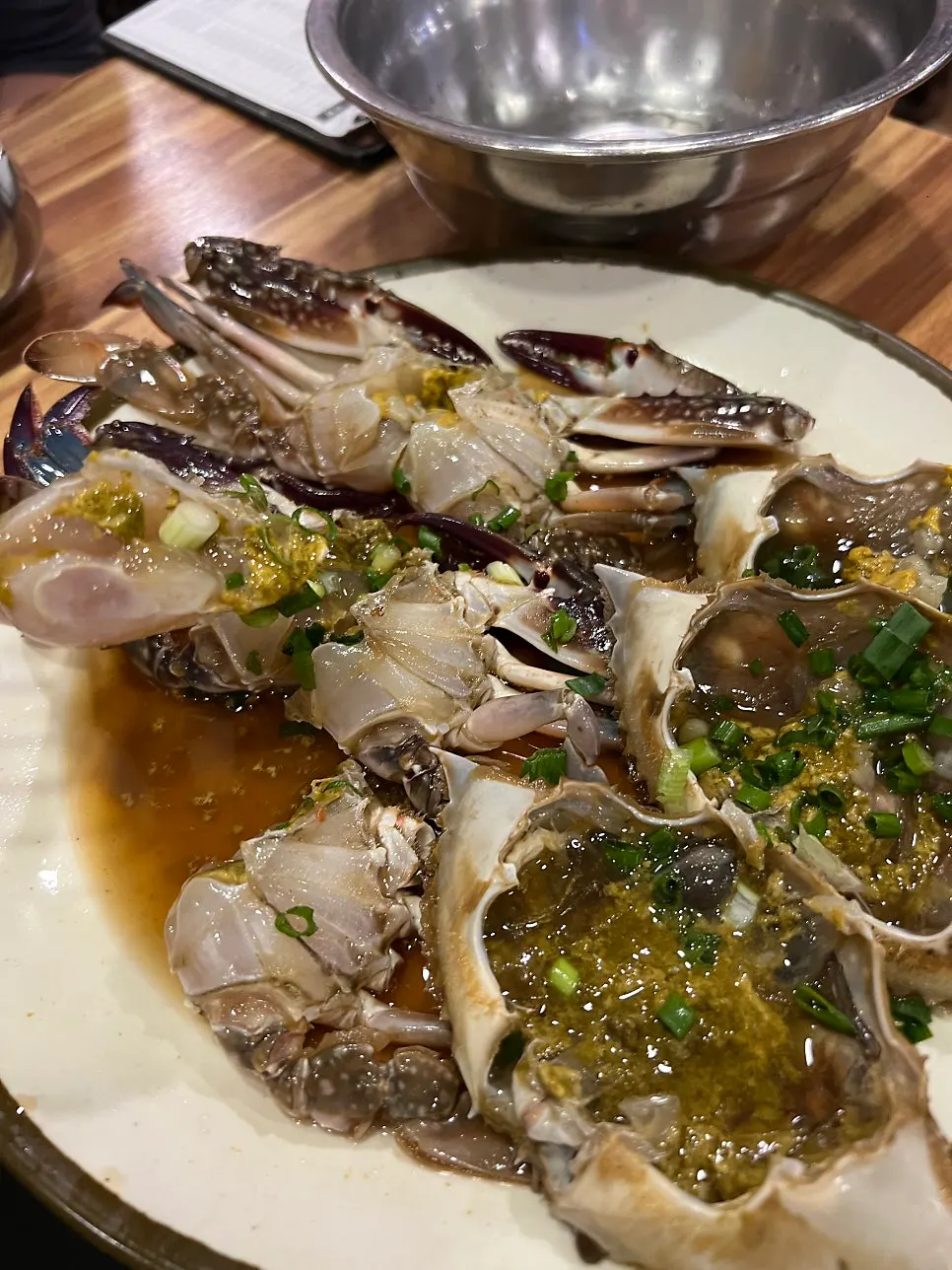 살이 꽉 찬 가을 제철 간장게장 속살