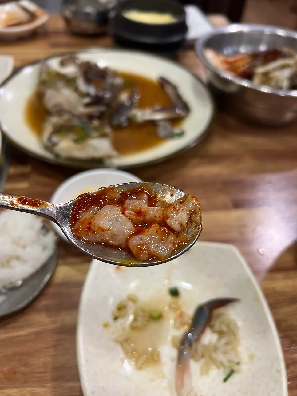 매콤한 양념게장 한 접시