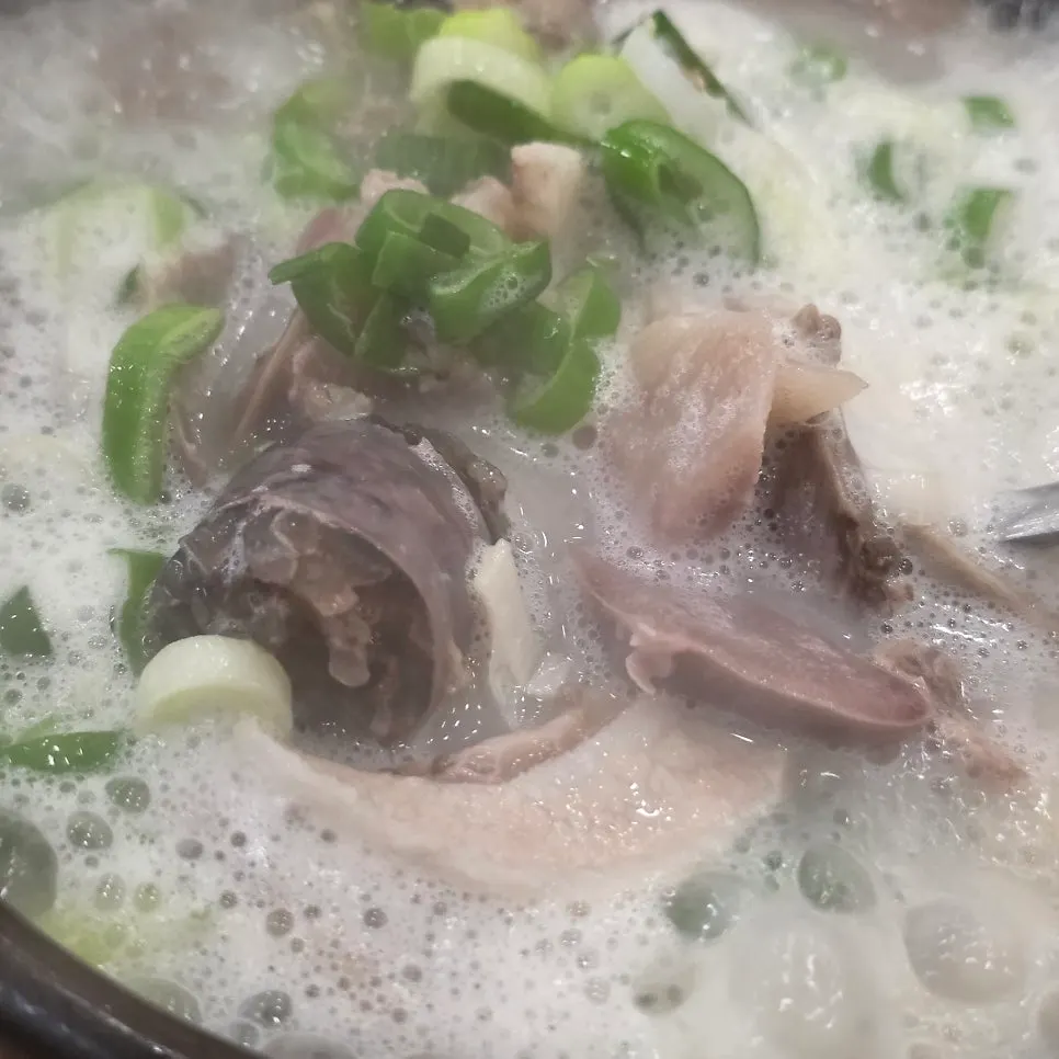 간 허파 찰순대를 담을 수 있는 셀프바
