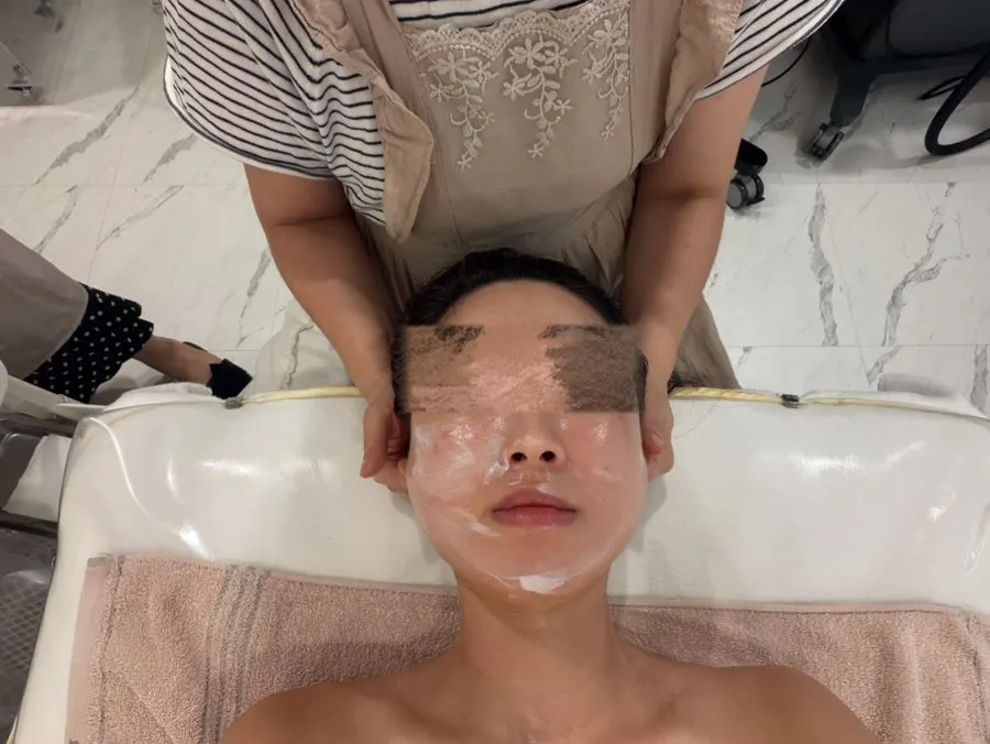 진정팩과 두피 데콜테 관리 과정