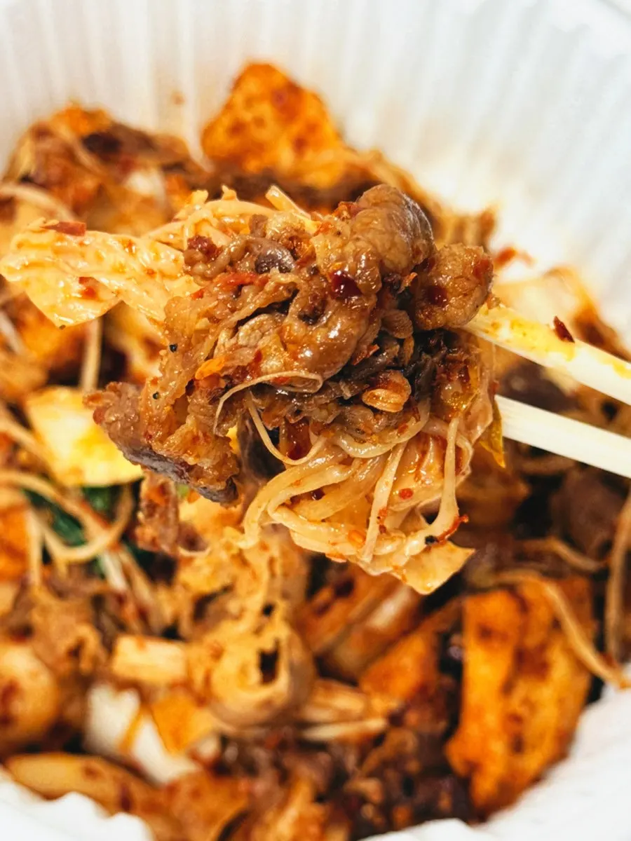 Glossy mala xiang guo sauce