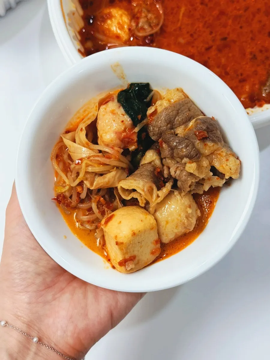 Mala tang with vegetables and noodles