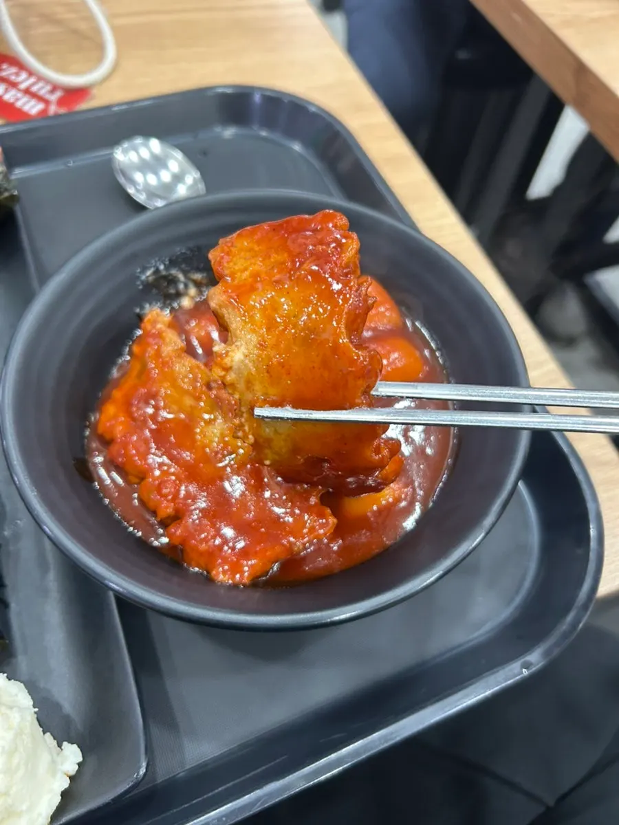 쫀득한 가래떡 한 조각 클로즈업