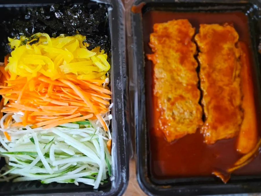 쫀득한 가래떡 떡볶이 한 입