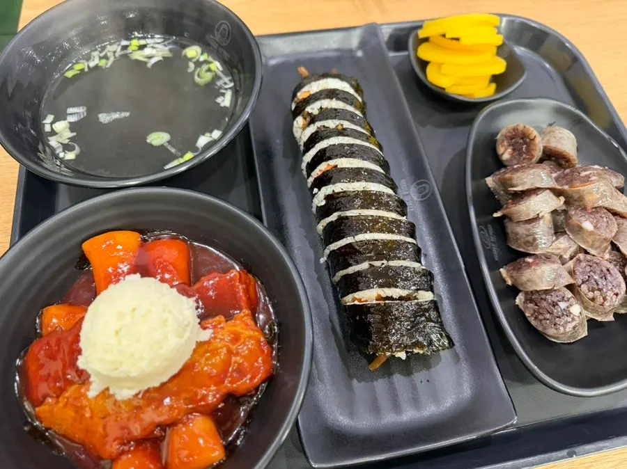 덕자네방앗간 쌀떡볶이 대표 이미지