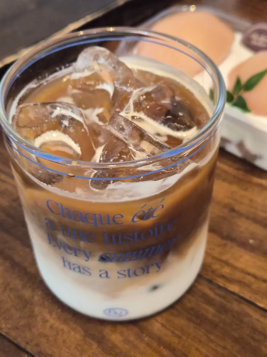 Iced latte ordered decaf