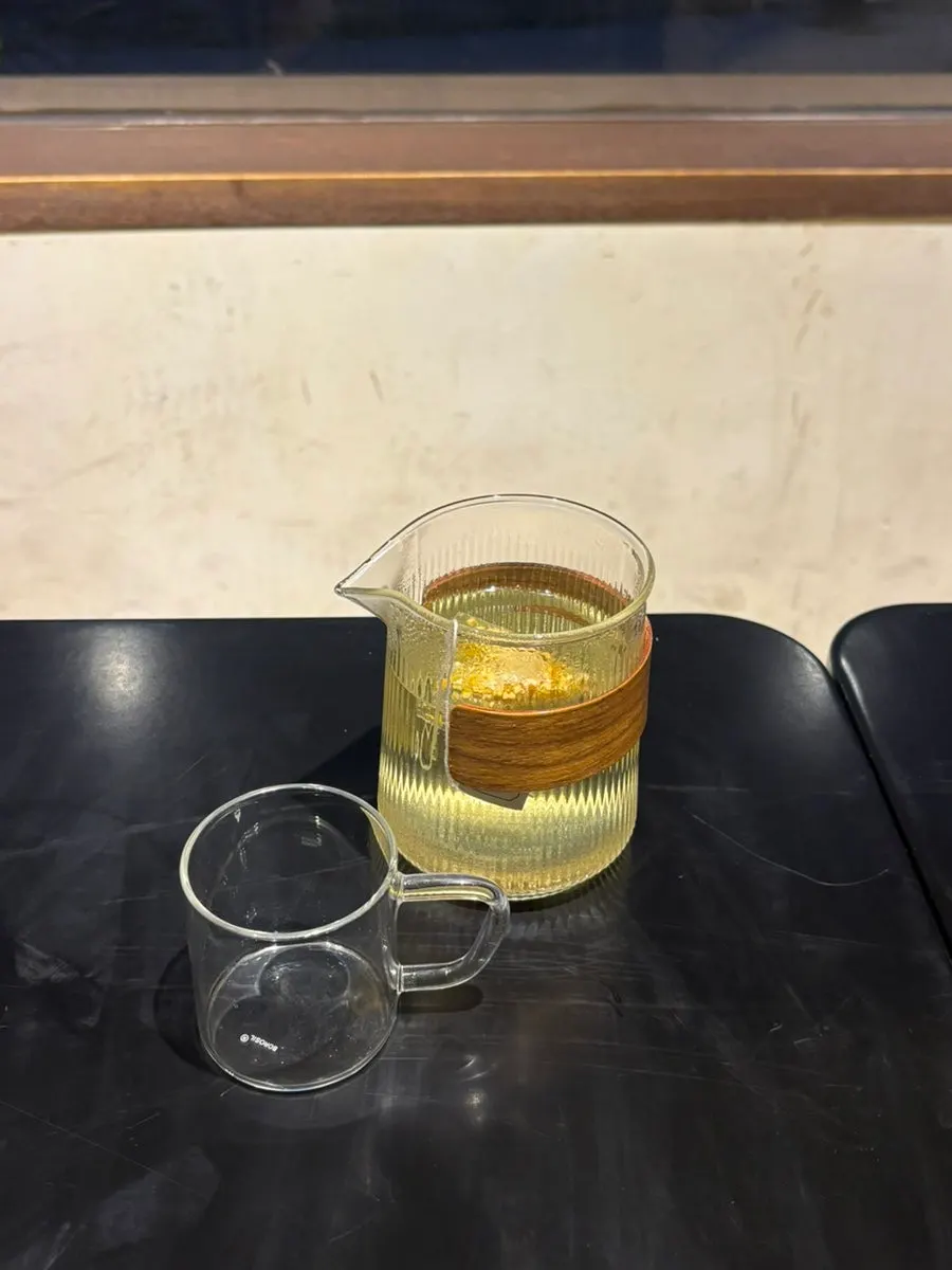 Jeju Breeze tea with tangerine peel and chamomile