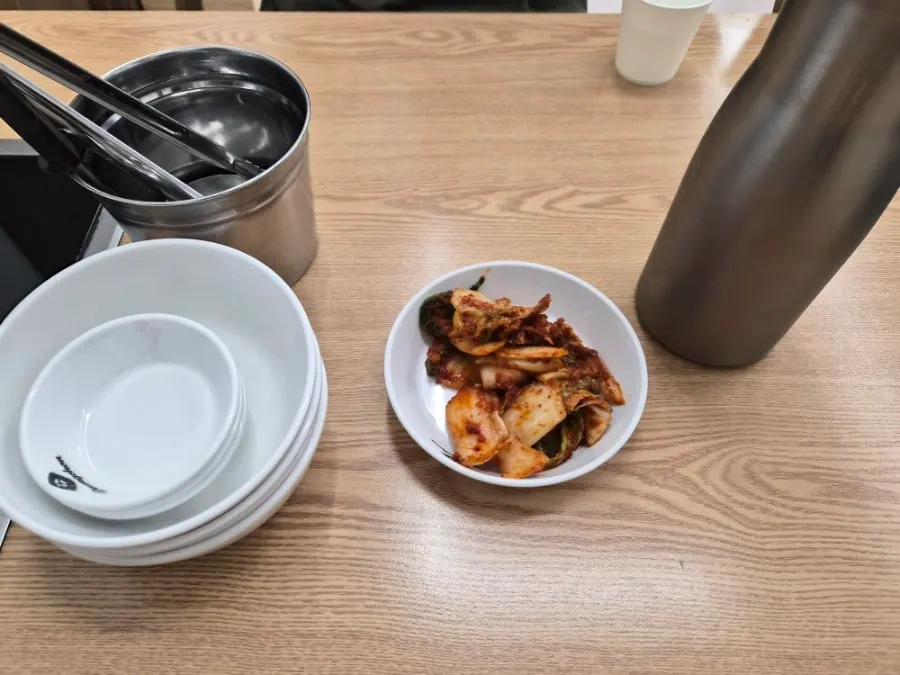 Geotjeori side dish served with the meal