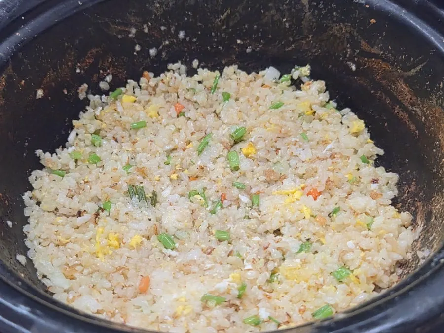 Fried rice next to the kalguksu broth