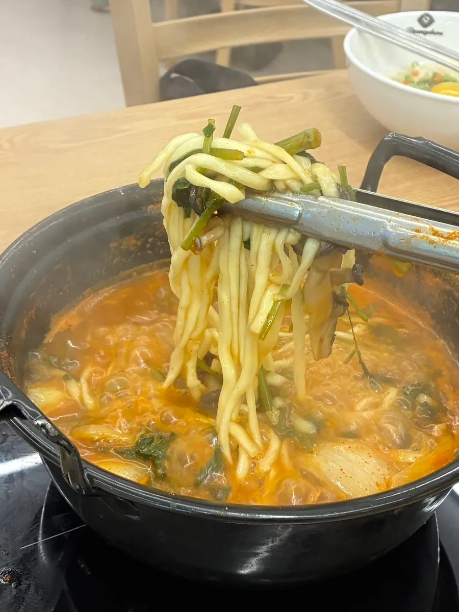 Shabu beef dipped in soy-mustard sauce