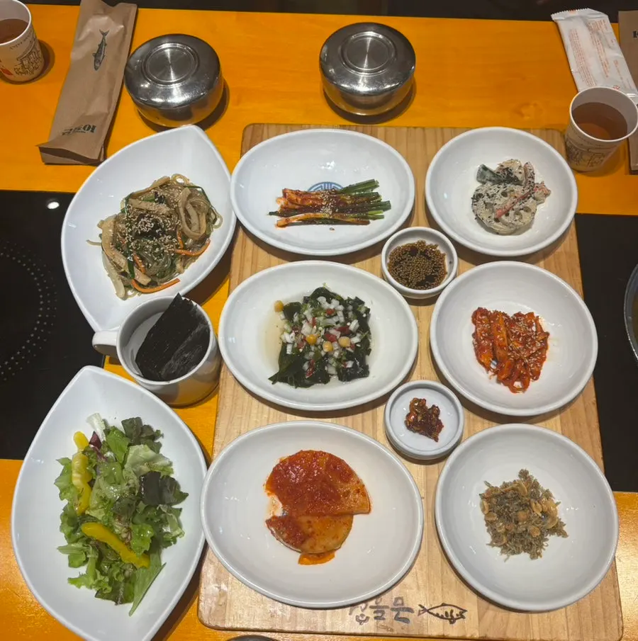 Side dishes served first as part of the meal