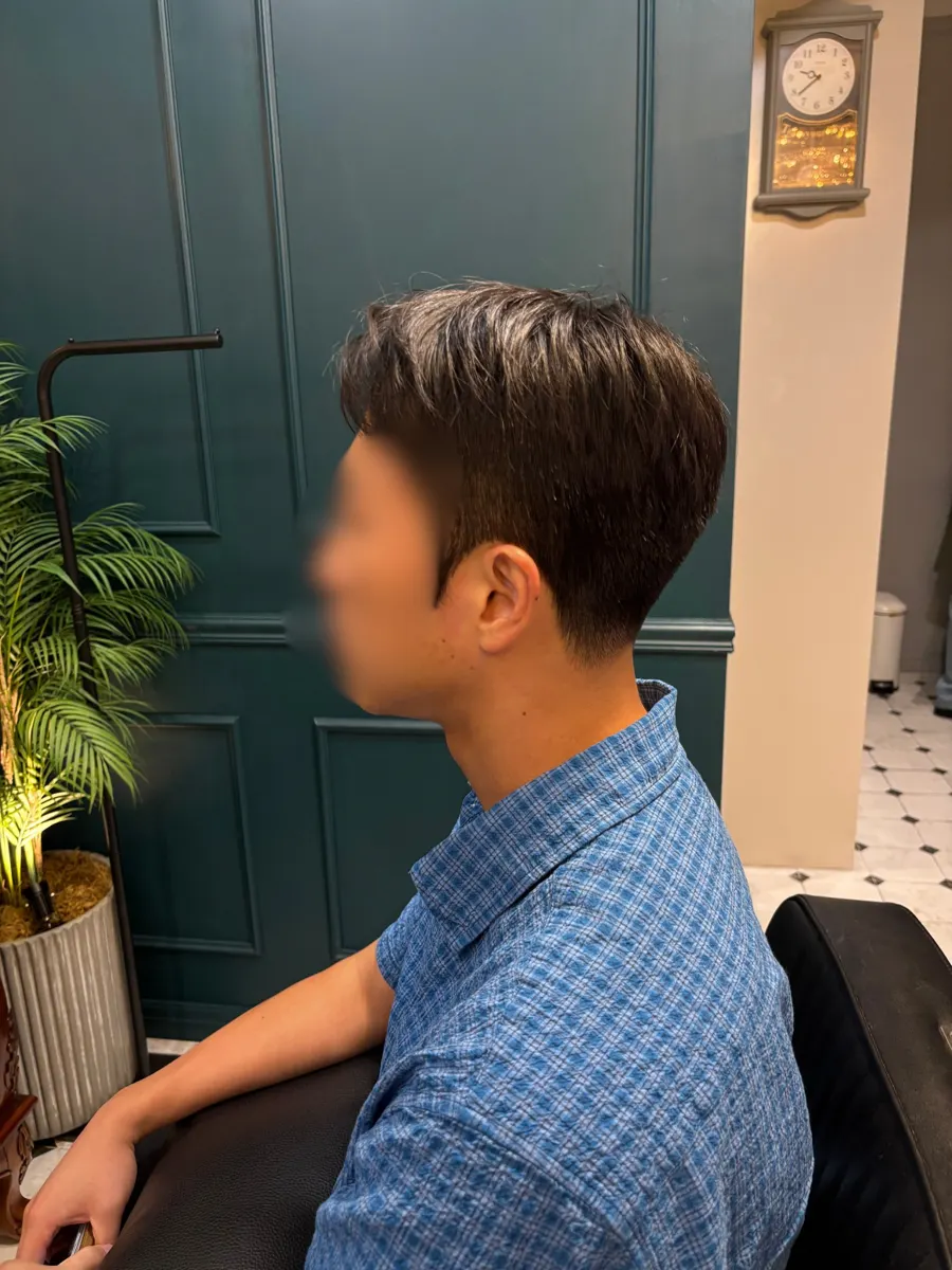 스타일링 마무리한 클래식컷 완성 모습