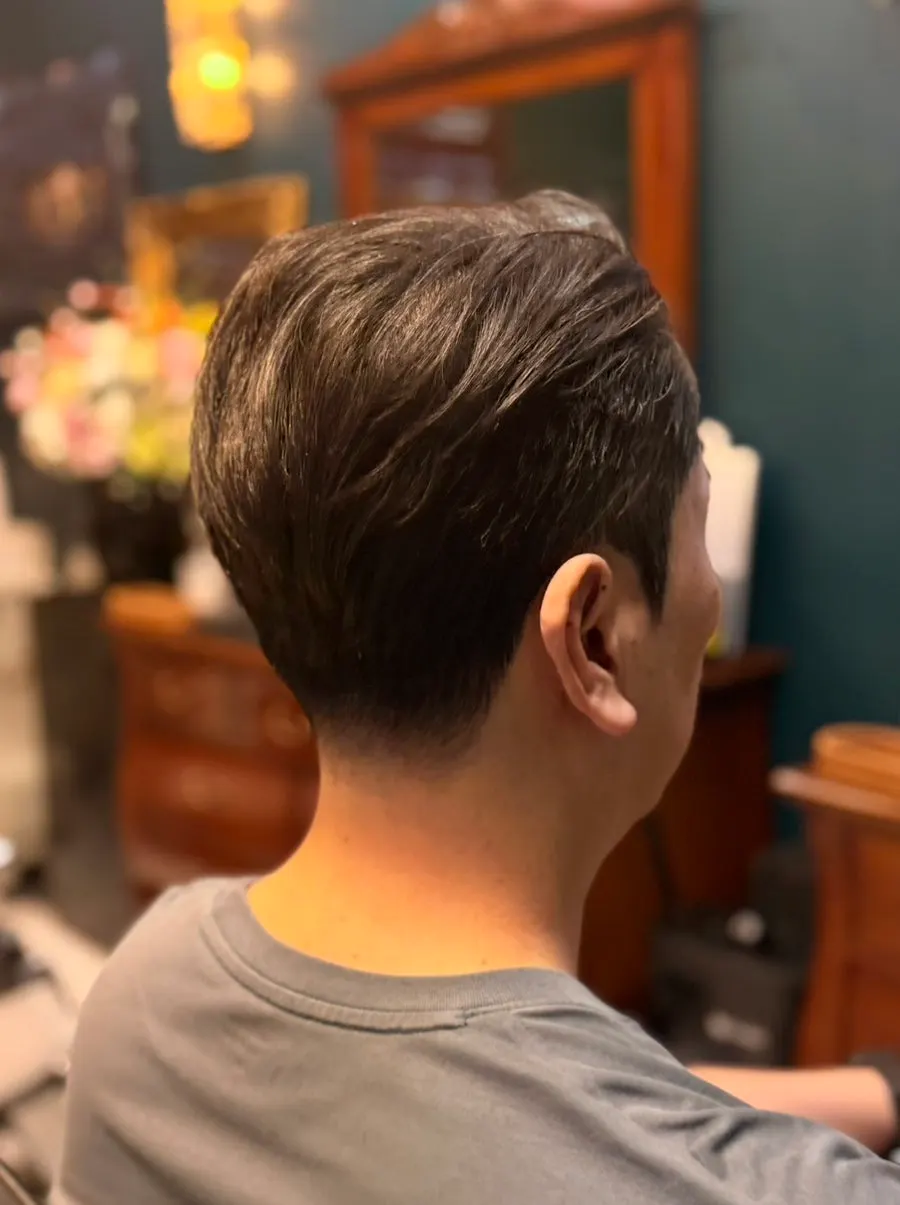 Neatly finished men's cut without a down perm