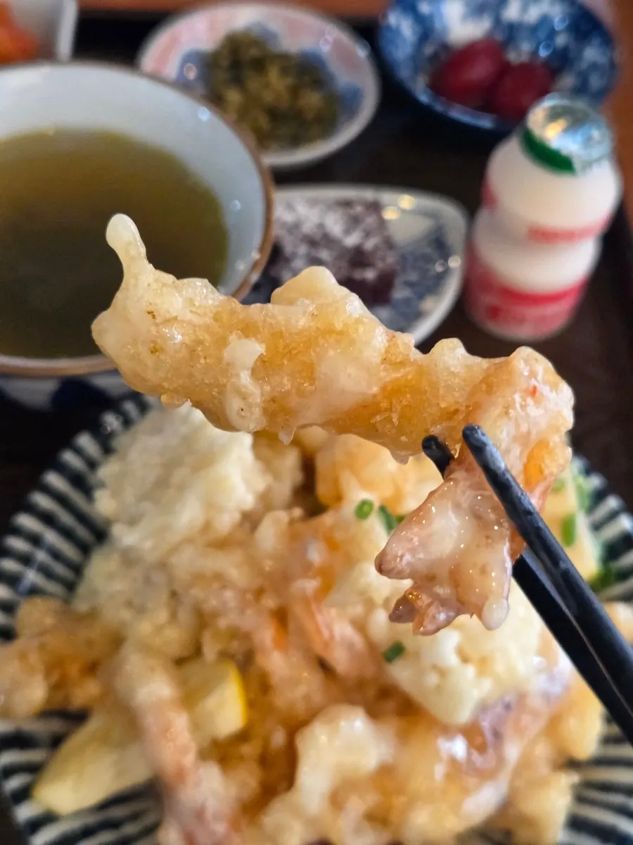 Bowl of ochazuke with eel softened in the broth
