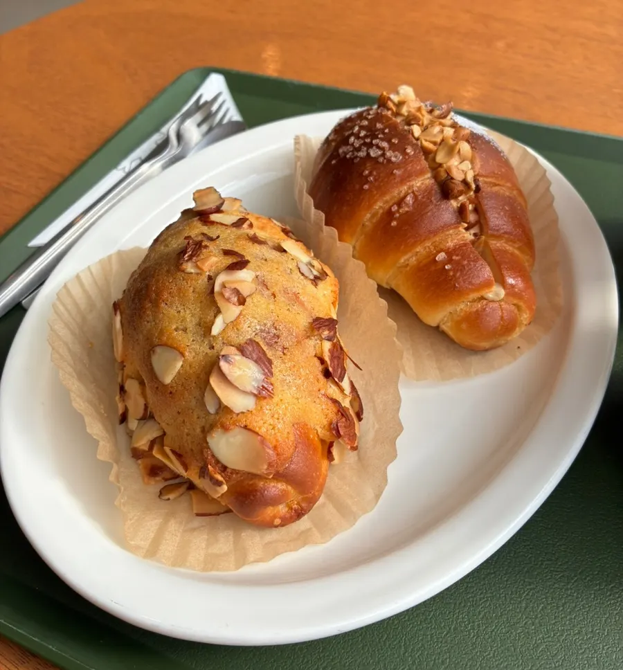 Plate of almond salt bread and Udo peanut salt bread