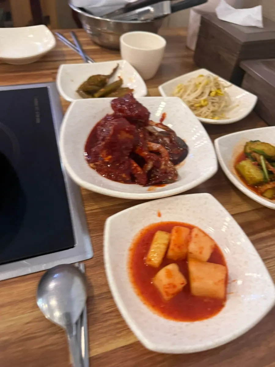 매콤달큰한 양념이 밴 양념게장