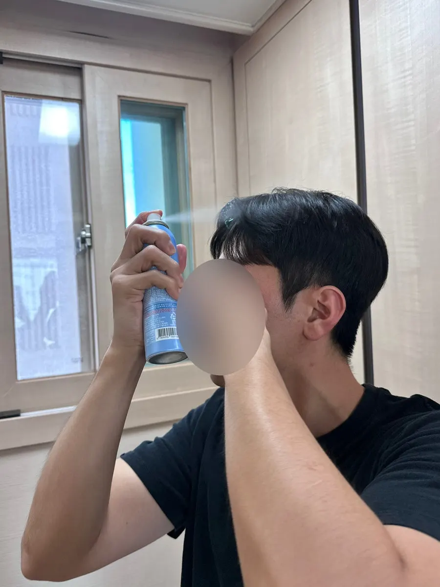 Mist-spray hair-setting styling photo