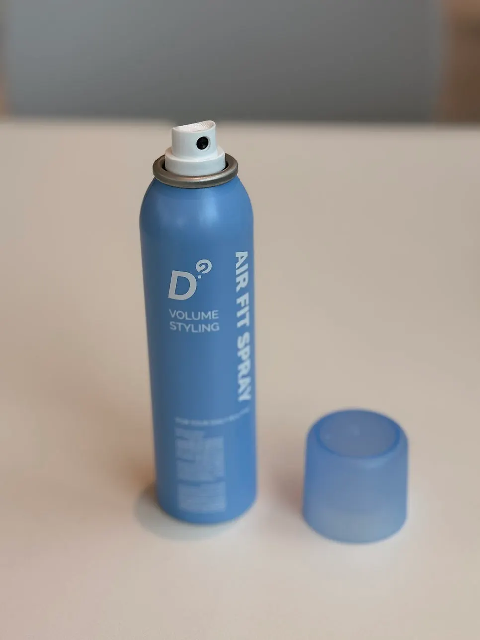 Men’s hair spray finishing routine
