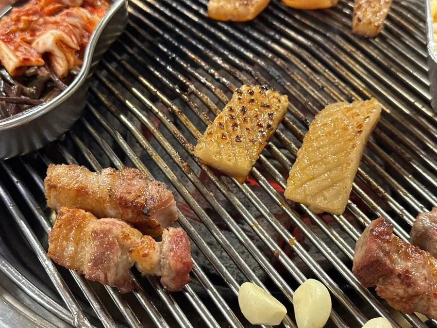 Self-grilling the pork skin