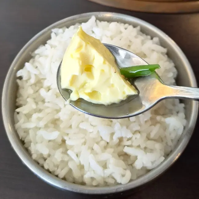 쌈밥정식에 포함된 반찬 근접 사진