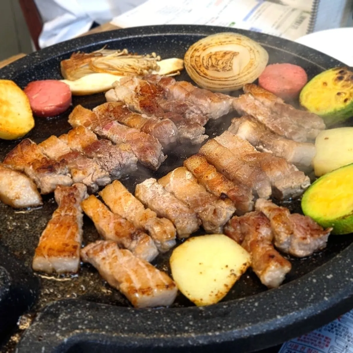 대구 고성동 돈국밥 대표 사진