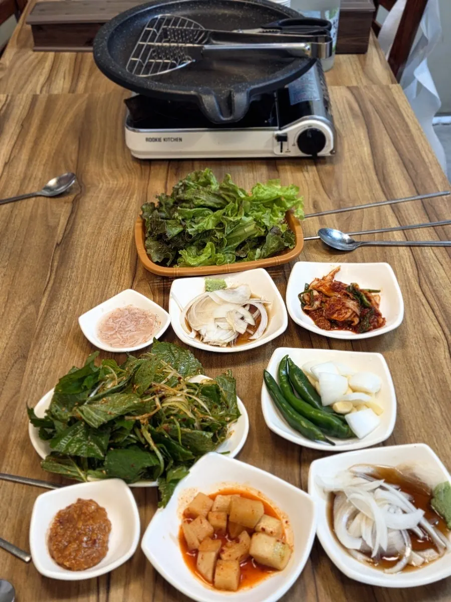재래기와 양파장 등 밑반찬