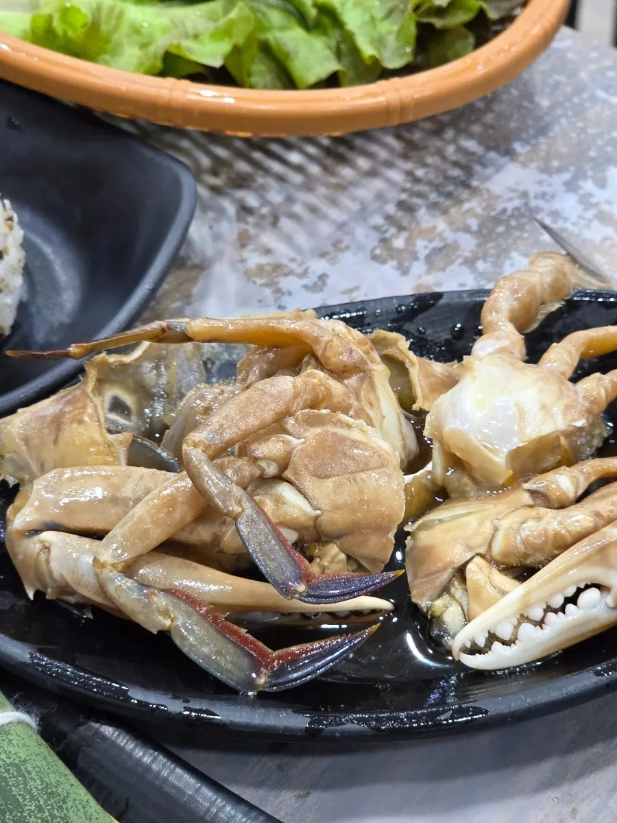 荷叶糯米饭和酱蟹