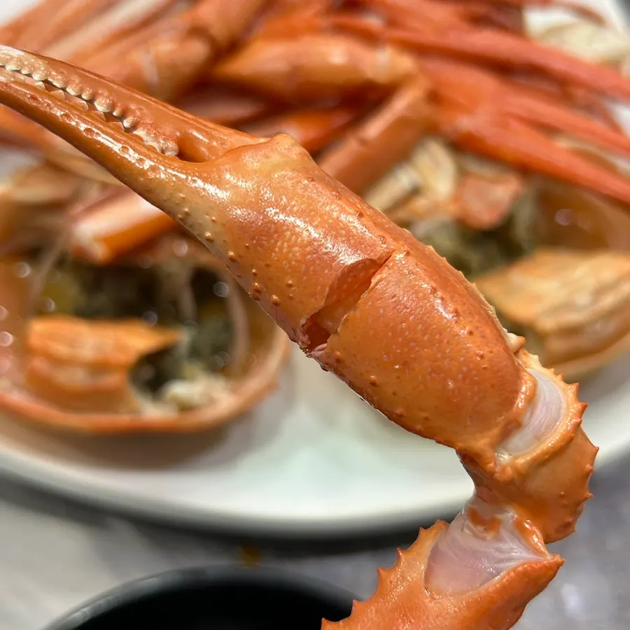 Red crab legs cut at each joint