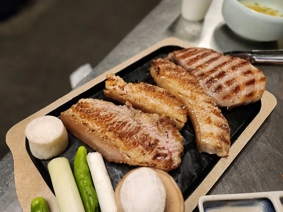 Thick pre-seared meat with clear grill marks