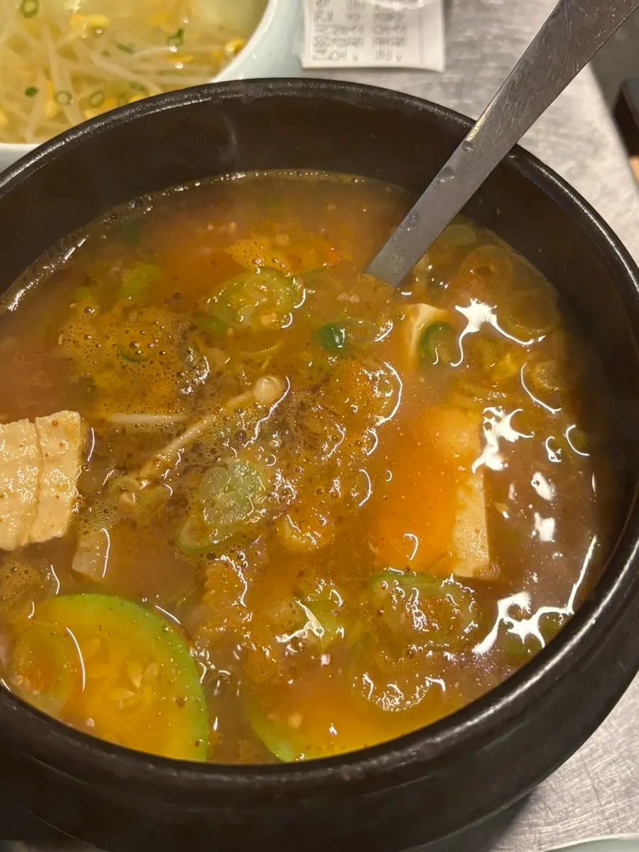 Doenjang jjigae with tofu and vegetables