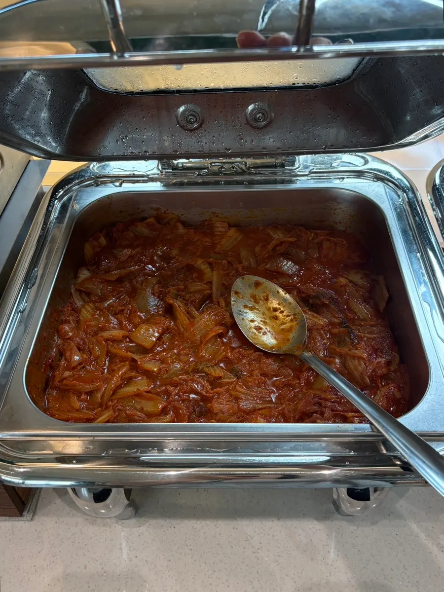 셀프바 두부김치 코너