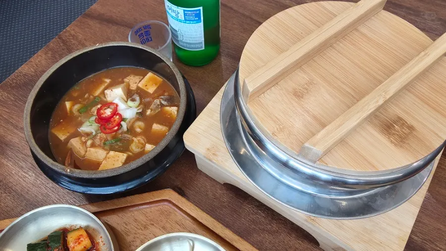 치즈가 듬뿍 올라간 치즈떡갈비