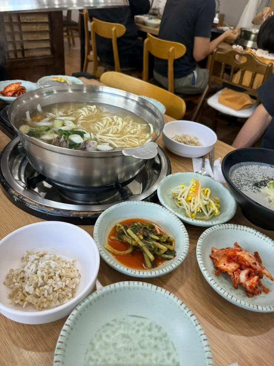 Food from a visit to Baekcheongu Kalguksu Yongin Dongbaek Branch