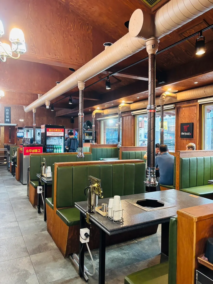 Entrance atmosphere at Dongbaek Hanokjip butcher restaurant