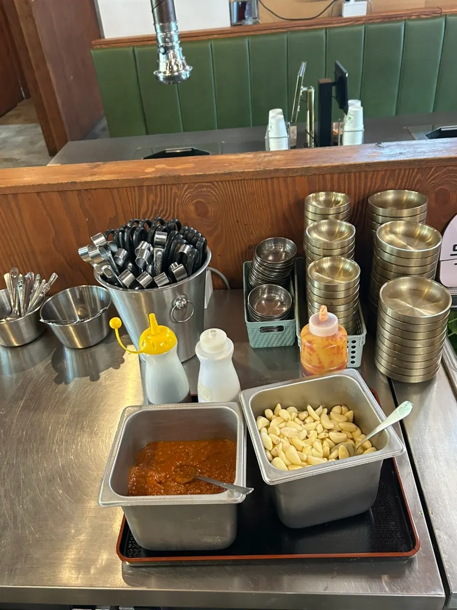 Banchan refill corner