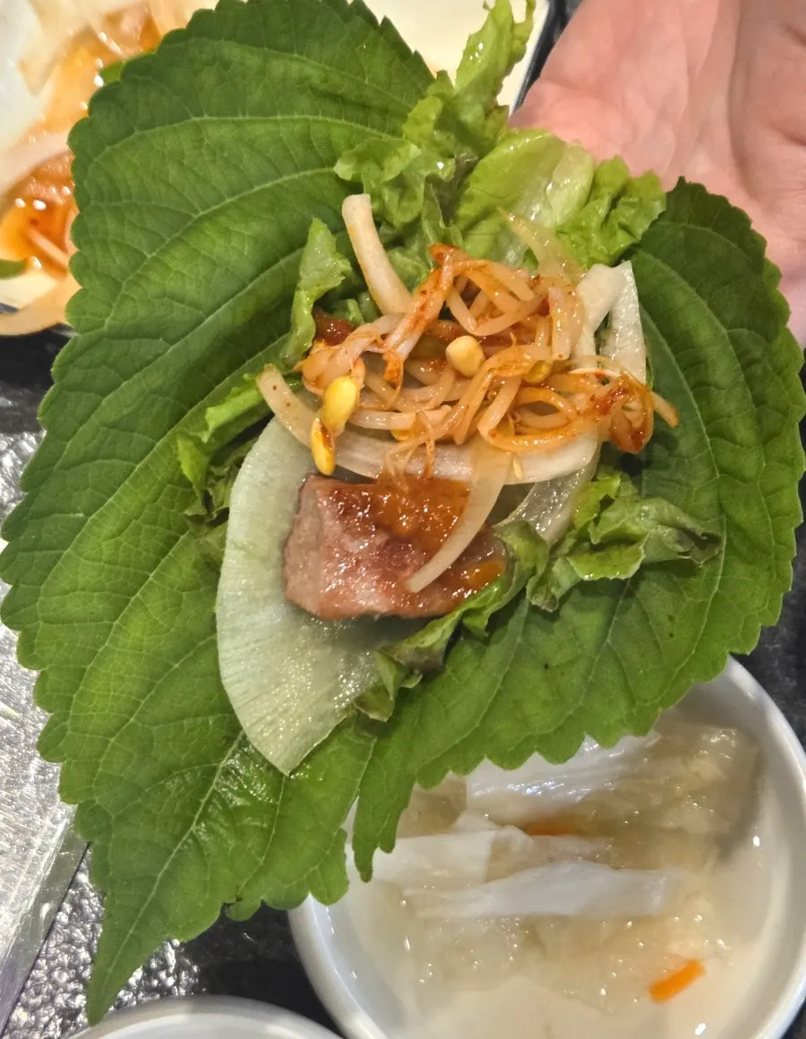 숯불에 굽는 한돈등심