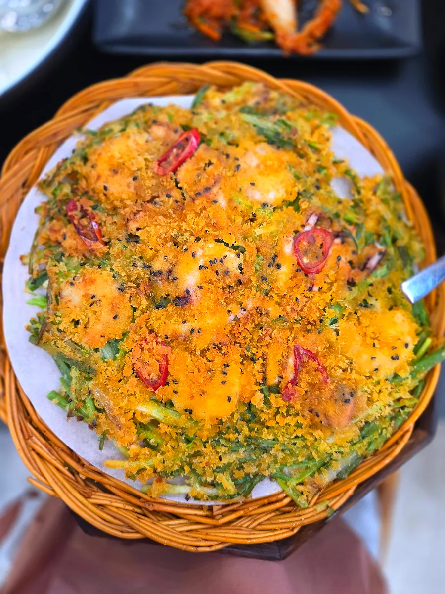 Ppassak haemul-pajeon dorado como frito