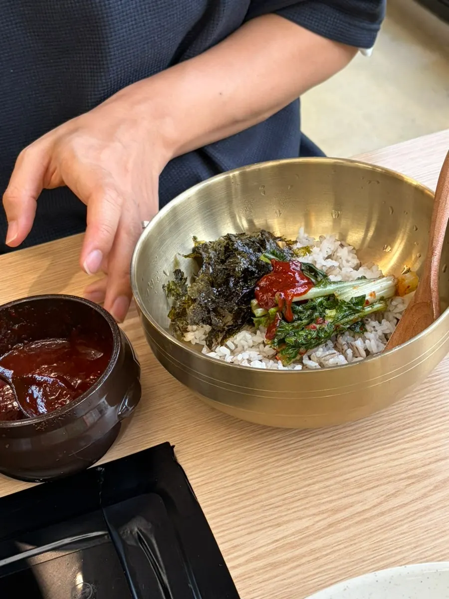 칼국수와 함께 먹는 동춘당 겉절이