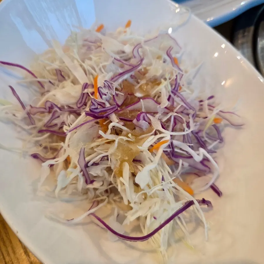 A warm side dish included at Donghae Bada Hoetjip
