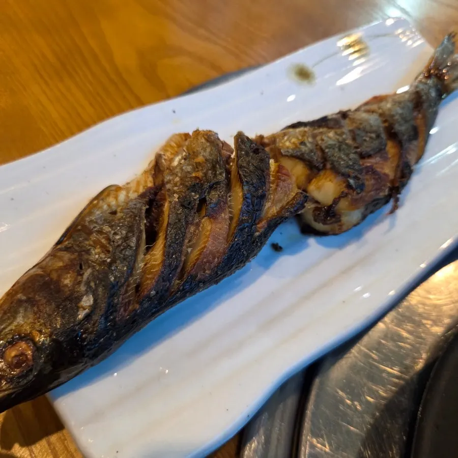 A plate of side seafood snacks (sukdisi) at Donghae Bada Hoetjip