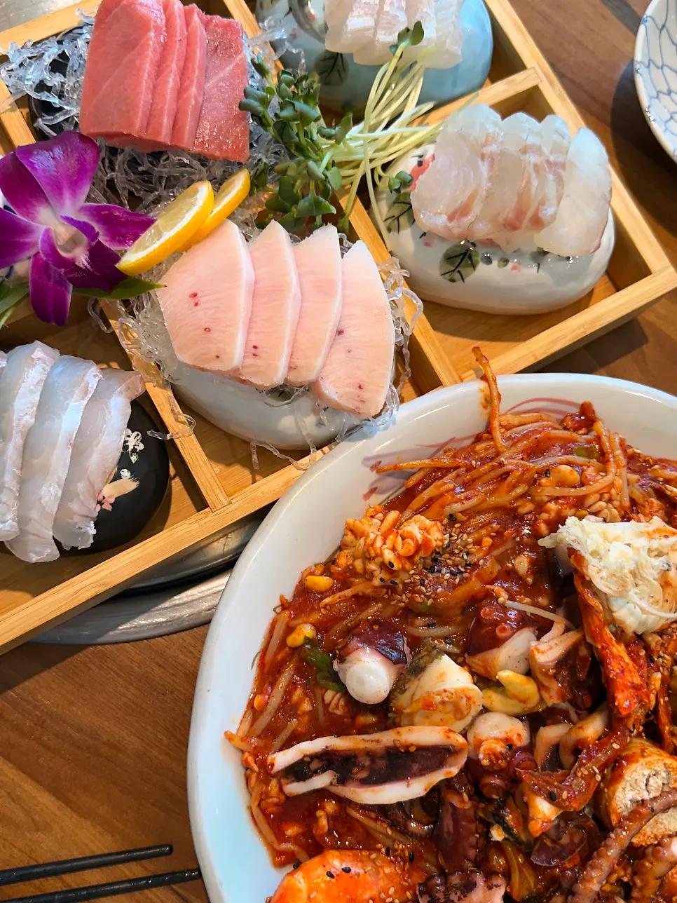 Sashimi platter and seafood stew set for two