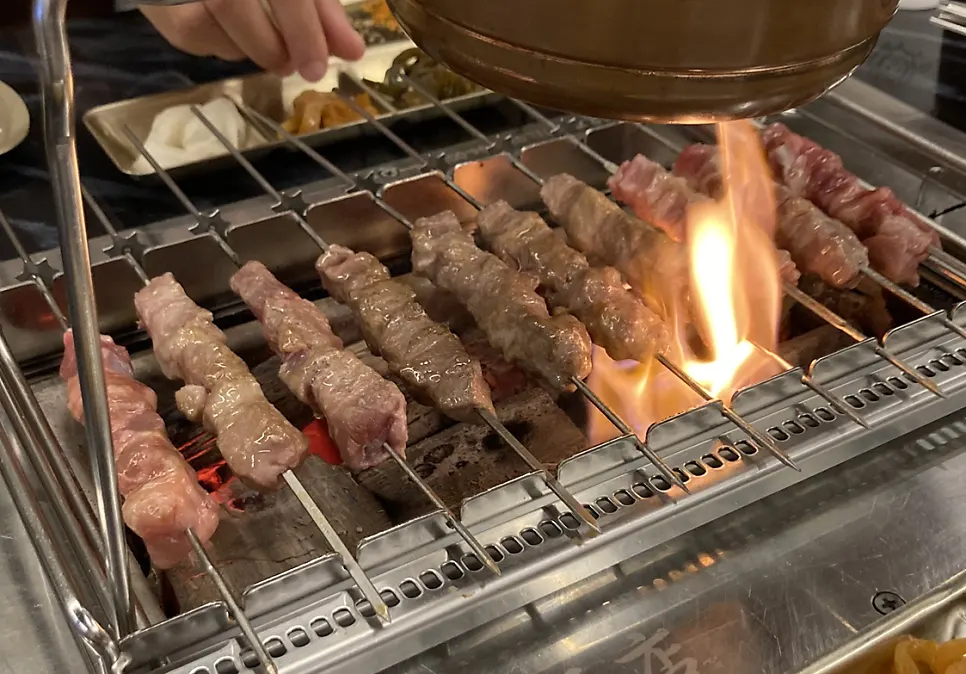 Cross-section of a crisply grilled wangkkochi