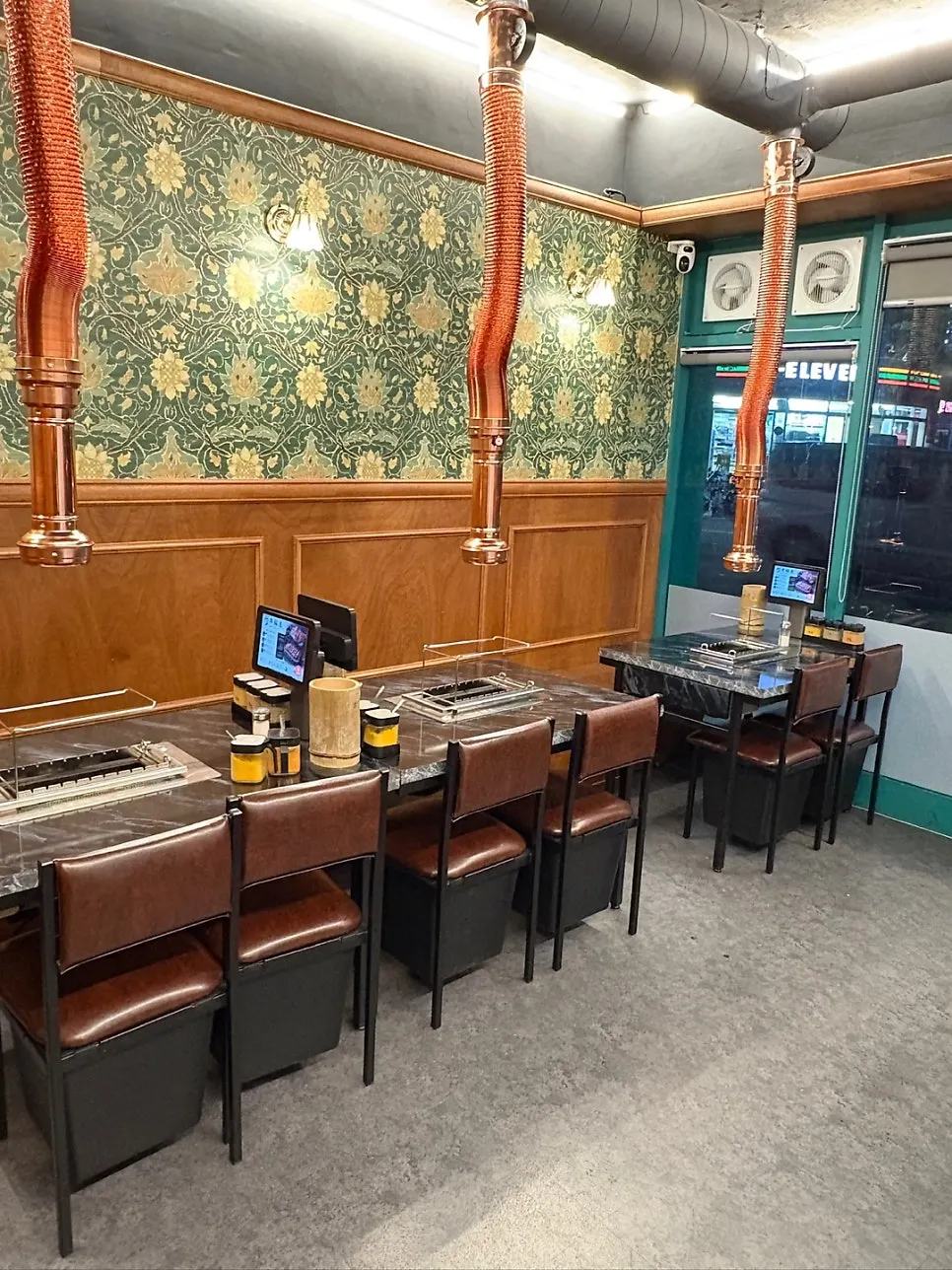 ヤンボクジョム東大邱駅店の入口の様子